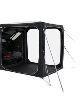Turn your Dometic HUB into a drive-away awning with the SUV connection tunnel. Simply zip-on and connect to your car for a hassle-free set up.