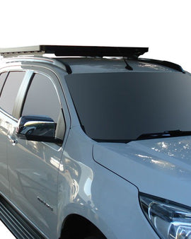 This 1560mm/61.4'' long full-size Slimline II cargo roof rack kit contains the Slimline II Tray, Wind Deflector and 2 Foot Rails to mount the Slimline II Tray to your Chevrolet Trailblazer (2012-Current).