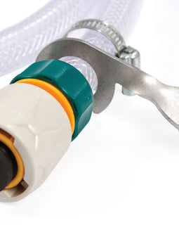 This 1500mm (59.1'') hose kit works with all Front Runner's water tanks with 1/2'' fittings.Features a standard Quick Release hose attachment for easy customization.