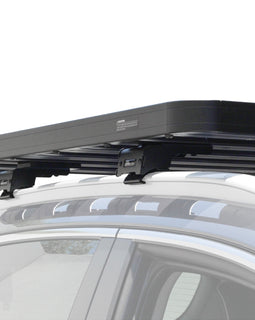 This 1358mm/53.5'' long full-size Slimline II cargo roof rack kit contains the Slimline II Tray, Wind Deflector and 2 pairs of Rail Grip Feet to mount the Slimline II Tray to the roof rails of your Audi Q5 (8R). This system installs easily with off-road tough feet that grip onto the existing factory/OEM roof rails. No drilling required.