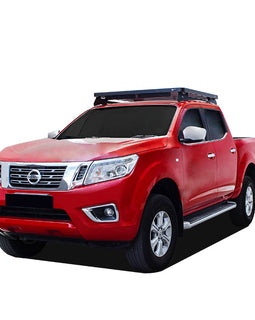 This 1358mm/53.5'' long full-size Slimline II cargo roof rack kit contains the Slimline II Tray, Wind Deflector and 2 Foot Rails to mount the Slimline II Tray to your Nissan Navara/Frontier D23 Double Cab. Drilling is required for installation.