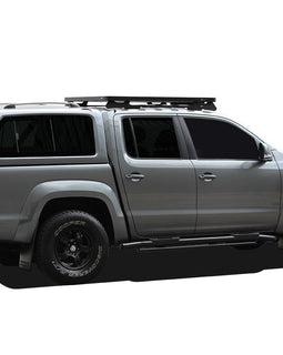This 1358mm/53.5'' long full-size Slimline II cargo roof rack kit contains the Slimline II Tray, Wind Deflector and 2 Foot Rails to mount the Slimline II Tray to your Volkswagen Amarok. It easily installs using the existing factory mounting points. No drilling required.