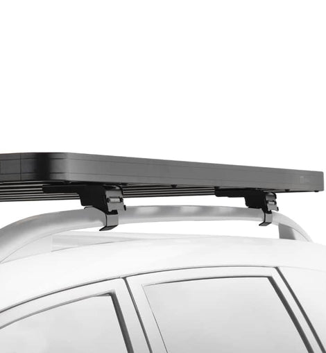 This 954mm/37.6 long, full-size, Slimline II cargo roof rack kit contains the Slimline II Tray, Wind Deflector and 2 pairs of Grab-On Feet to mount the Slimline II Tray to the roof rails of your Haval H1. This system installs easily with off-road tough feet that grab on to the existing factory/OEM roof rails. No drilling required.