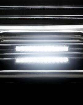 Driving in a poorly lit area? The LEDriving Lightbar SX300-SP is essential on unlit streets and dirt roads. It lets drivers identify obstacles on the road far in advance.